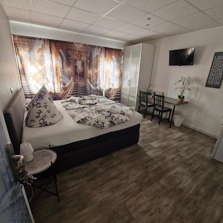 Boardinghouse Sinsheim Zentral Am Burgplatz Hostel Luaran gambar